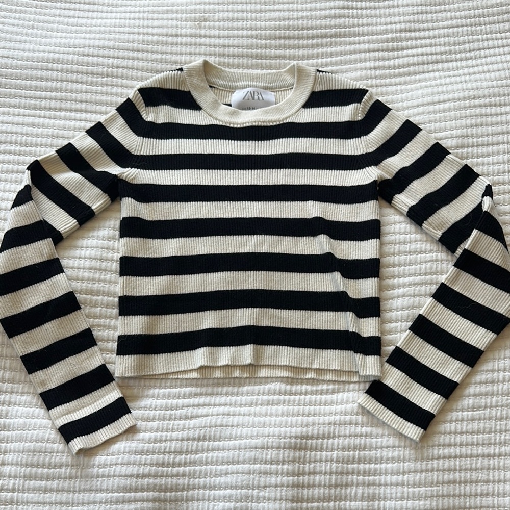 Zara Cream and Black Striped Knit Top